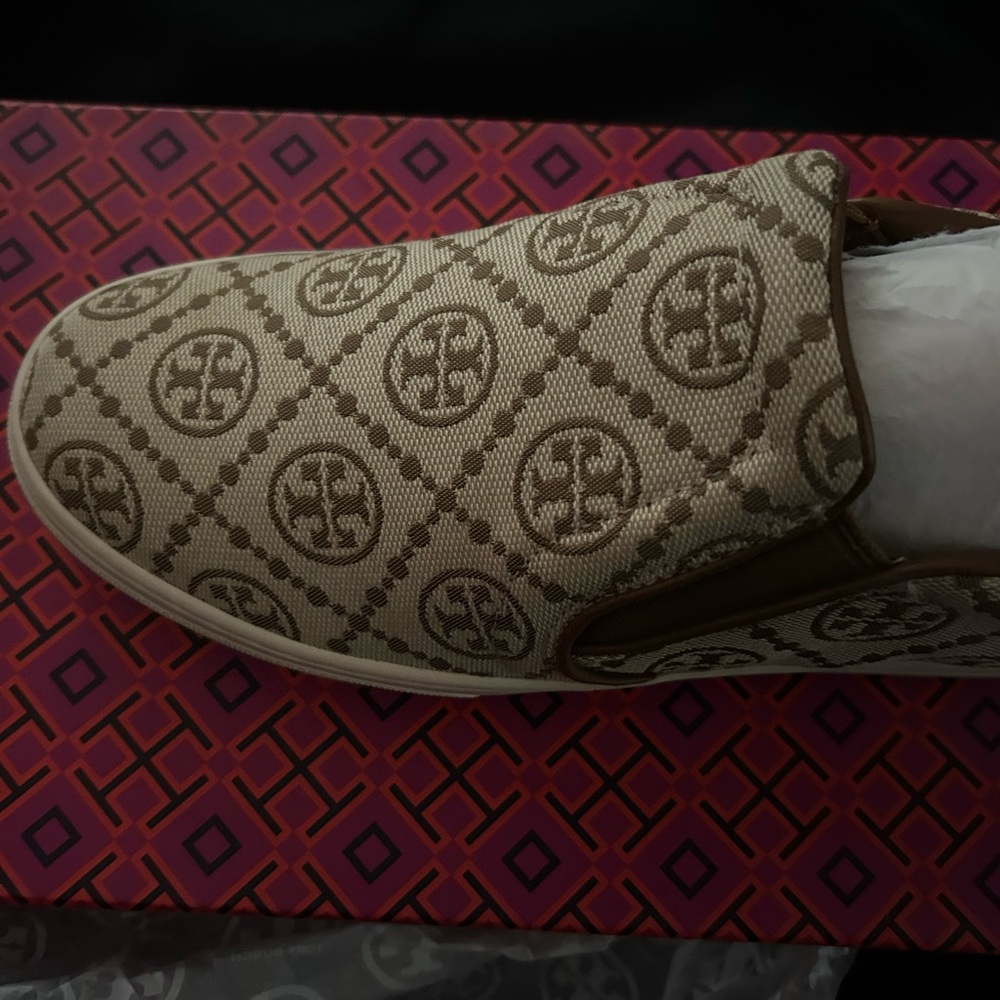 Tory Burch women Tan Slip-On Loafers